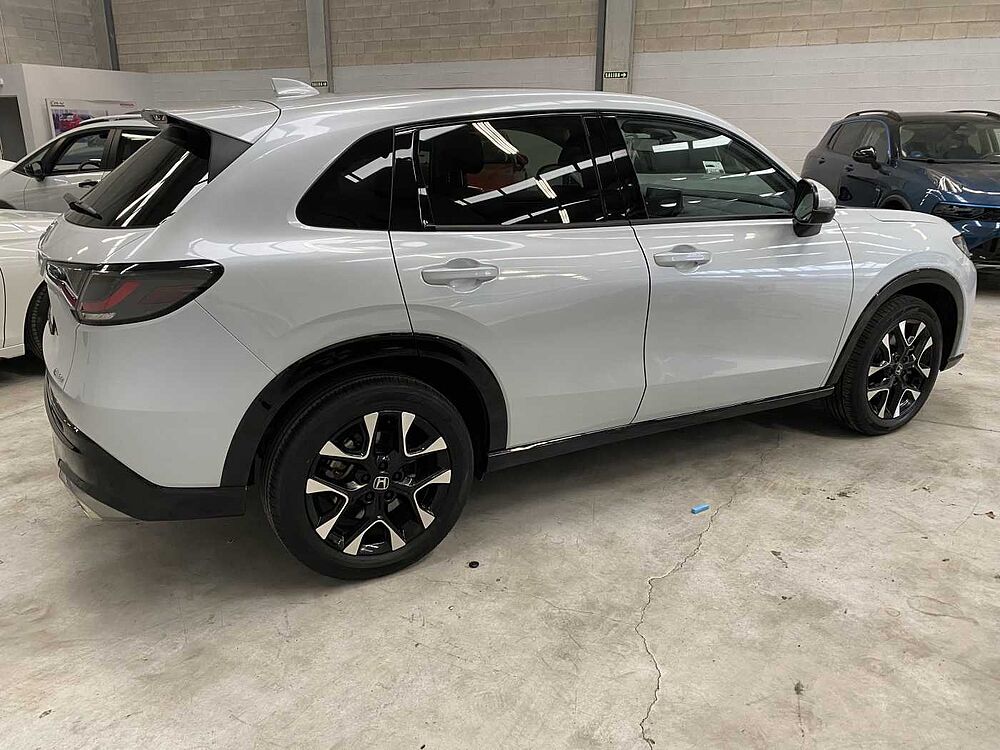 Honda ZRV 2.0 IMMD ADVANCE 4*2 CVT