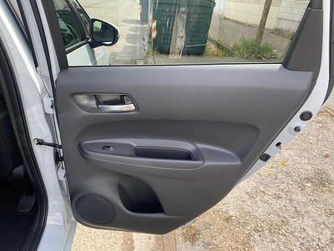 Honda JAZZ HYBRID 1.5 ADVNACE CVT