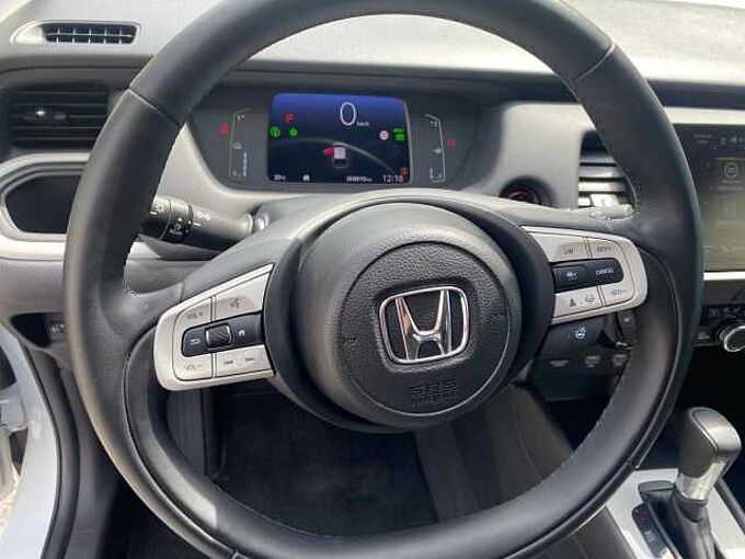 Honda JAZZ HYBRID 1.5 ADVNACE CVT